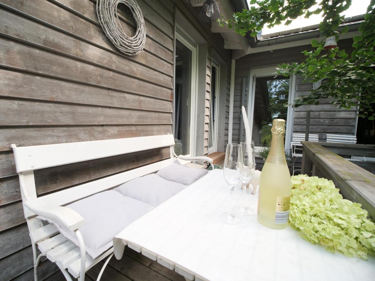 Three B'S Bed And Breakfast Berge  Bagian luar foto