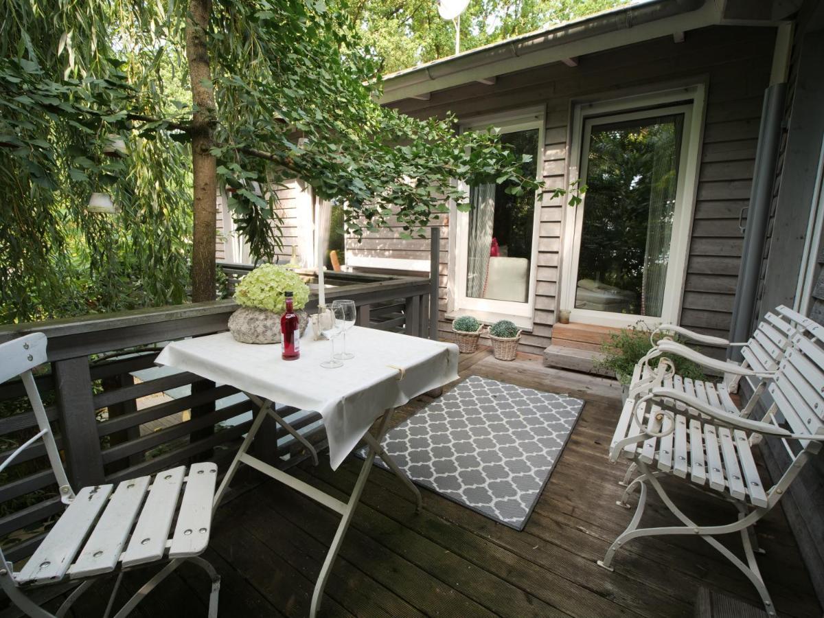 Three B'S Bed And Breakfast Berge  Bagian luar foto